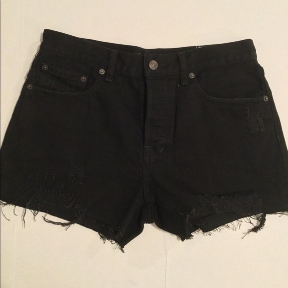 NWT 24&28 Free People Sophia distressed shorts - Picture 2 of 7